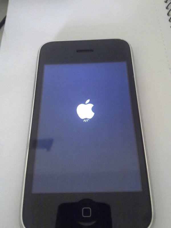 苹果手机屏水斑怎么办苹果手机白苹果开不了机怎么办-第2张图片-太平洋在线下载