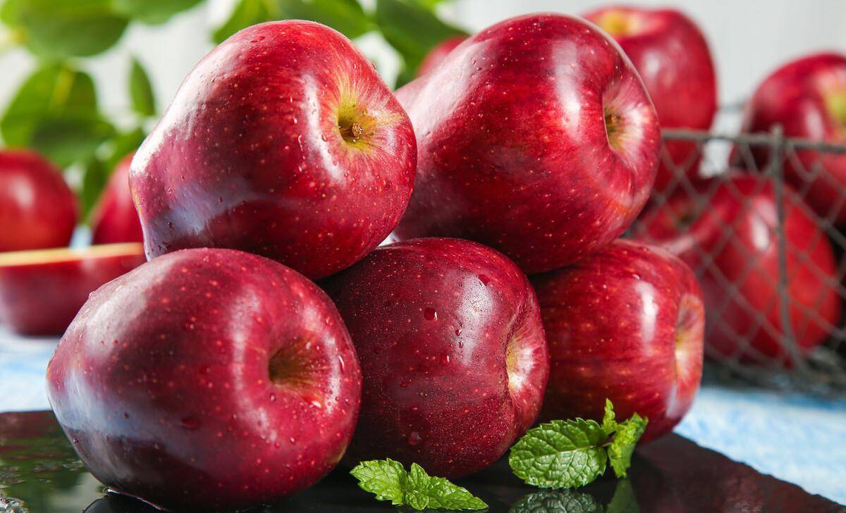 苹果12韩版港版有区别吗:“蛇果”和“苹果”有啥区别？营养不止差一点，学会可别再乱买了