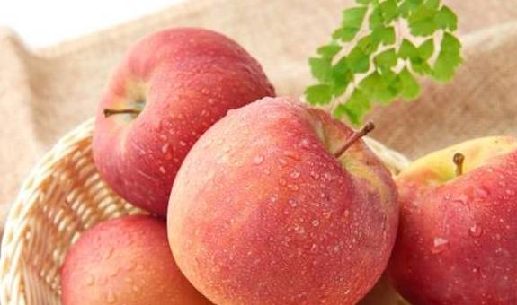 苹果5wifi版是啥意思:过年必吃的水果为啥有梨，原来每种都有着它的寓意，你都知道吗？